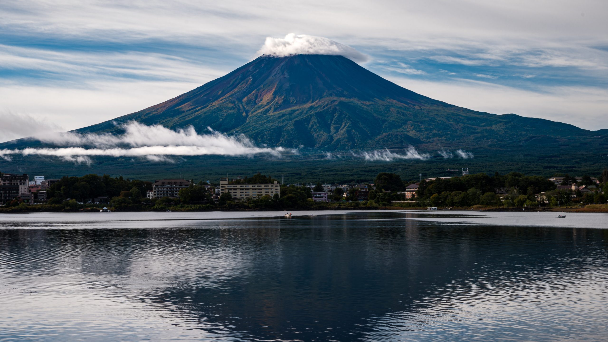 Mont Fuji vu depuis le lac Kawaguchi au Japon